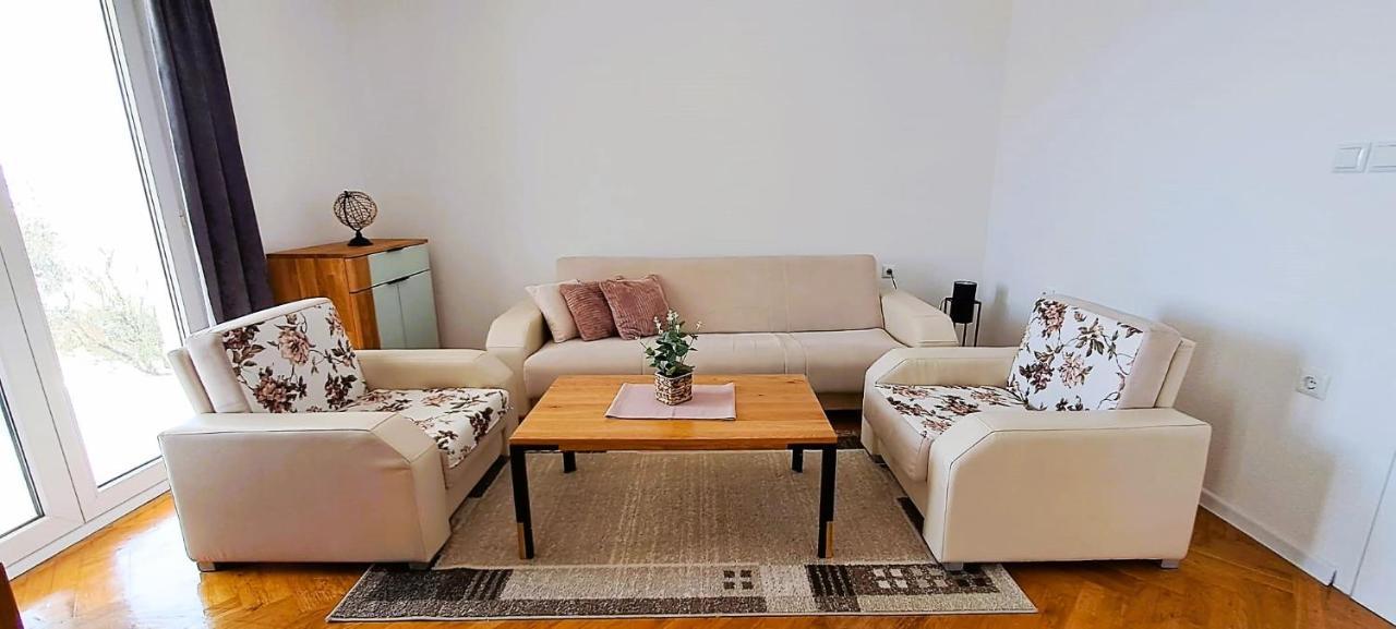 Apartment Anchor セリア エクステリア 写真